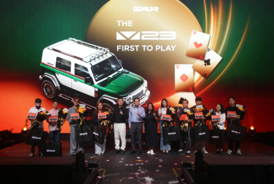 iCAR Memperkenalkan dan Menyerahkan V23 Pro Plus Collector Series kepada Pemilik Perdana