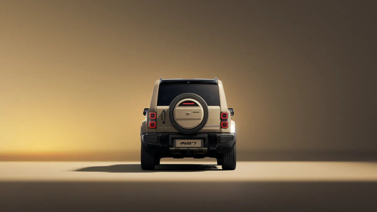 iCAR V27 Classic Boxy Shape